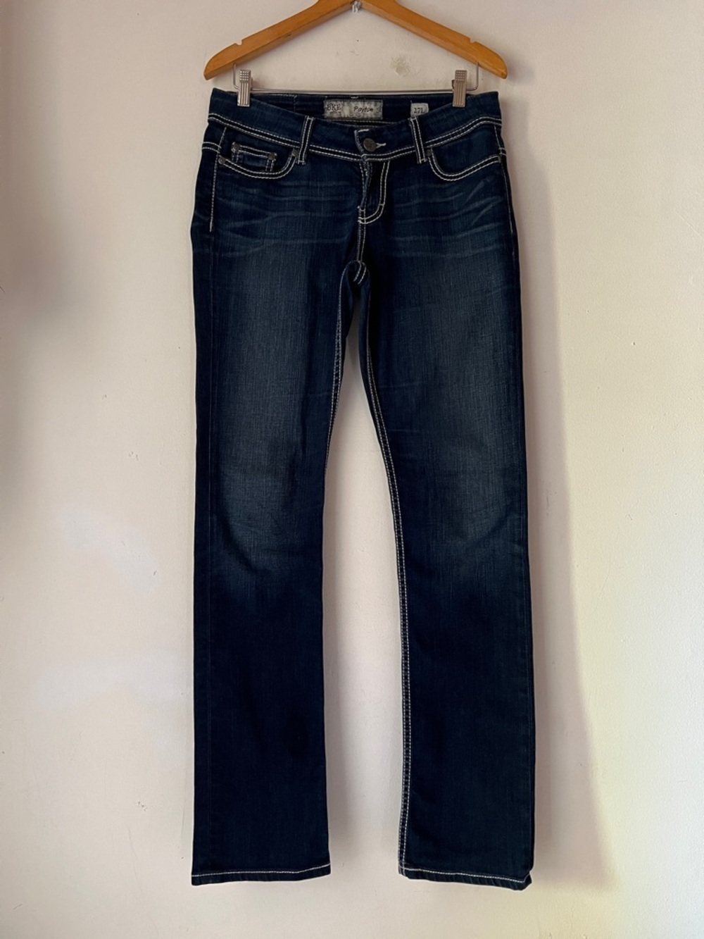 BKE Payton Women's Straight Leg Jeans in Dark Indigo Sz 27L Thick Stitch